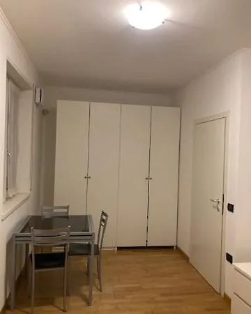 Adige Muse Apartament *