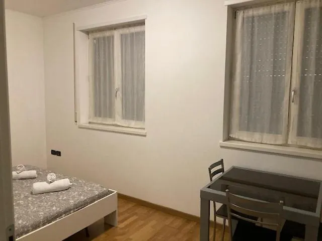 Adige Muse Apartament *